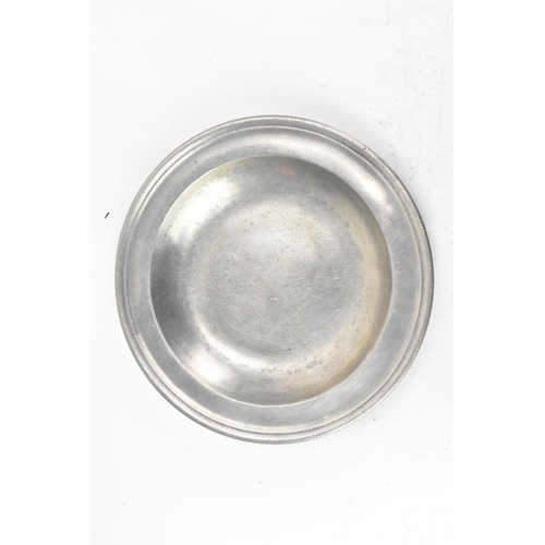 188 - A collection of 18th/19th century pewter plates to include a circa 1760 serving dish by Henry Applet... 