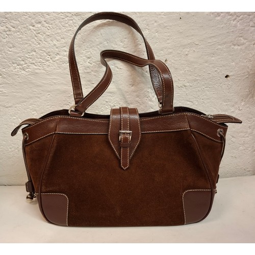 41 - Serapian-A group of 3 vintage Stefano Serapian brown leather shoulder bags and 2 boxes. Location: BW... 