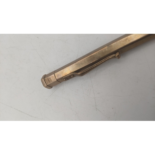 21 - A 9ct yellow gold Yard-o-Led propelling pencil with its box
 Location:CAB5
If there is no condition ... 