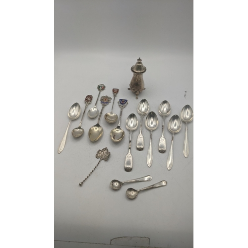 8 - Silver to include a variety of teaspoons, consisting of collectors spoons and others together with t... 