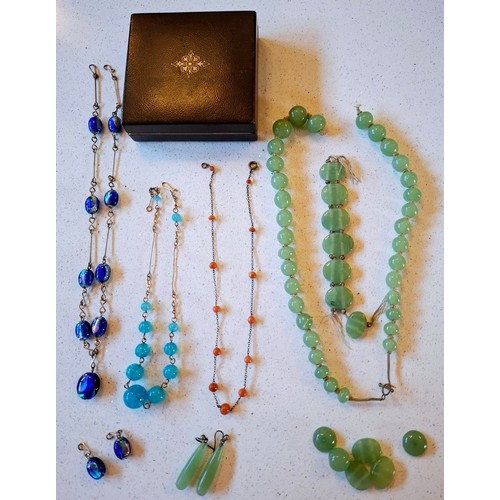 78 - Mixed vintage bead jewellery to include extra long simulated pearl necklaces, a pair of jade drop ea... 