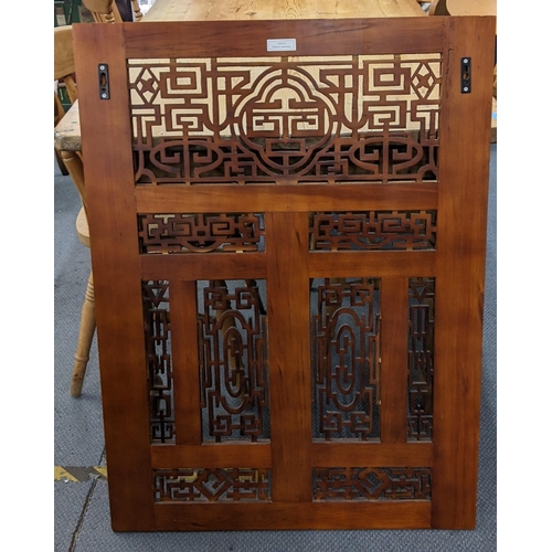 245 - A Modern Indonesian hardwood pierced panel 88h x73.5w 
Location LWB
If there is no condition report ... 