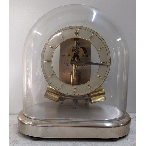 280 - A mid 20th century Junghans Anticlimatic Electronic clock under a glass dome, 23.5cm h x 22.5cm w
Lo... 