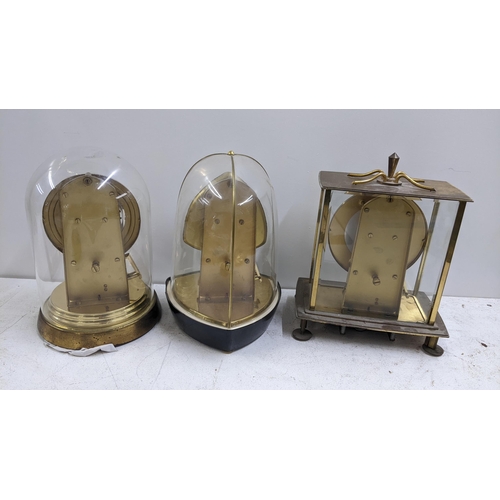 281 - Three mid 20th century Kundo electronic mantel clocks
Location: LWB
If there is no condition report ... 