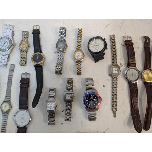 346 - Various fashion ladies and gentleman's wristwatches
Location: cab
If there is no condition report sh... 