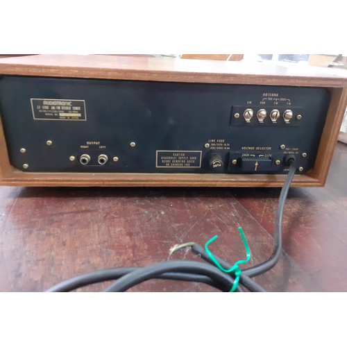 451 - A vintage Audiotronic LT-1700 AM/FM stereo tuner, serial no:KA3579, in teak housing, no plug. Locati... 