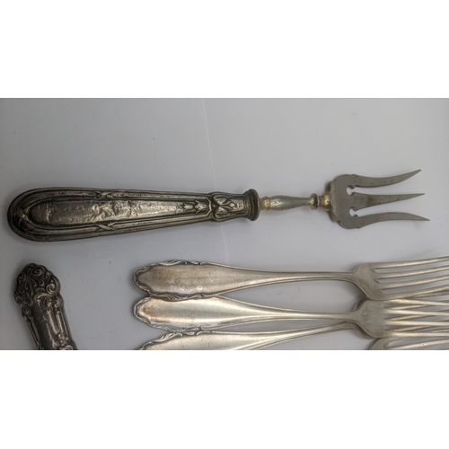 173 - A group of 800 silver and silver plated flat ware and cutlery to include three 800 silver fish knive... 