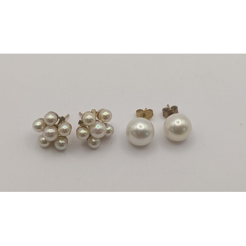 189 - A pair of 9ct yellow gold and pear cluster stud earrings, together with a pair of 9ct yellow gold an... 