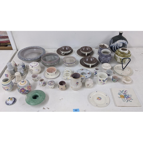 454 - Ceramics to include two Auiemore vases, various items of Poole pottery and other items
Location: A4M... 