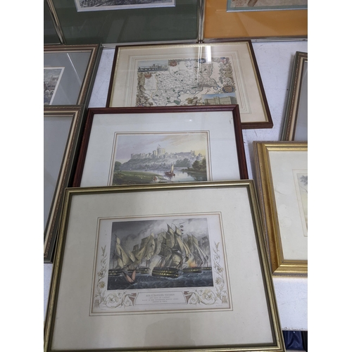 317 - A selection of framed and glazed prints to include four Chinese floral and landscape prints, Victori... 