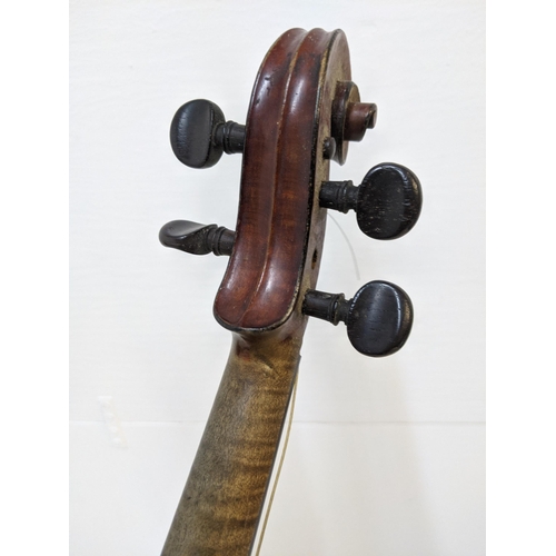 340 - A Stroh violin, with horn, chin-piece and bow, A/F
Location: A2M
If there is no condition report sho... 