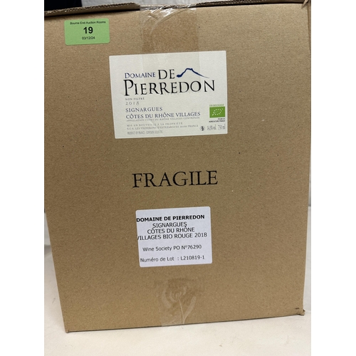 19 - Signargues, Cotes-du-Rone Villages, Domaine de Perredon 2018 RH55781, one case of 12
Location:
If th... 