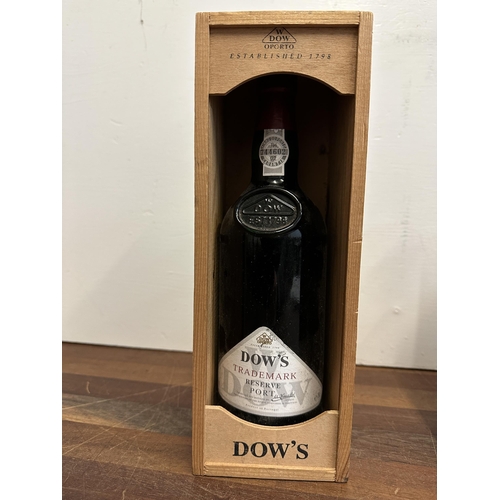 65 - A single wood cased bottle of Dow Port
Location:
If there is no condition report shown, please reque... 