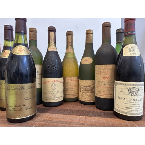 66 - A selection of fourteen mixed red wines to include Pinot Noir, Chateauneuf du Pape, Pauillac 1988 vi... 