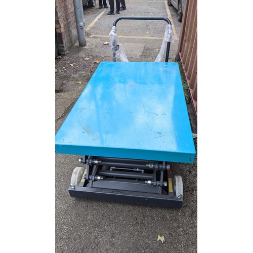 529 - A very large Advanced Handlin scissor lift
Location: BB CON
If there is no condition report shown, p... 