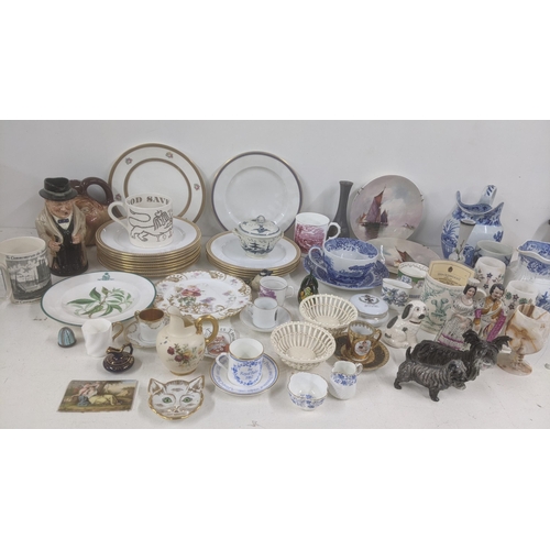 510 - Mixed ceramics and collectables to include a 1904 Royal Worcester flat back, Wedgwood commemorative ... 