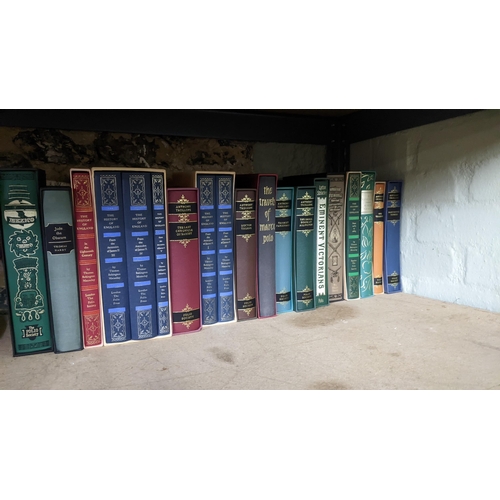 442 - A collection of Folio Society books to include Far From the Madding Crowd by Thomas Hardy, various v... 