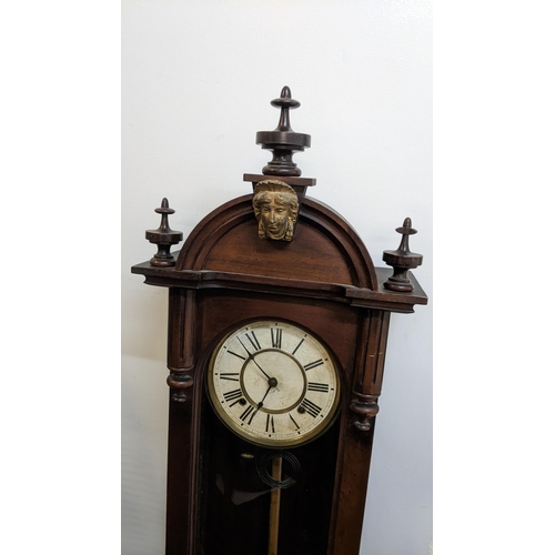 432 - A late 19th century Vienna 8-day wall hanging clock Location: FOYER
If there is no condition report ... 