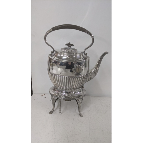 542 - Circa 1900, a silver plated spirit kettle on claw feet, 37cm h Location:7-1
If there is no condition... 