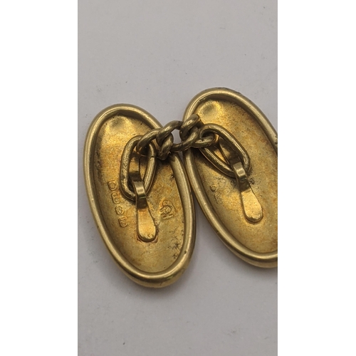 30 - A pair of 18ct yellow gold cufflinks in oval form 7.1g Location:CAB1
If there is no condition report... 