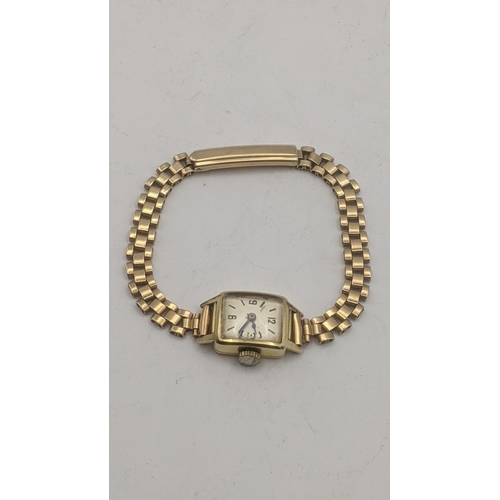 34 - A 14ct yellow gold cased ladies wristwatch on a 9ct yellow gold bracelet, total weight, 17g
Location... 