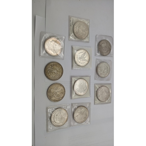 67 - A collection of American silver coinage to include 11 Morgan dollars dated 1878, 1921, 1883 and othe... 