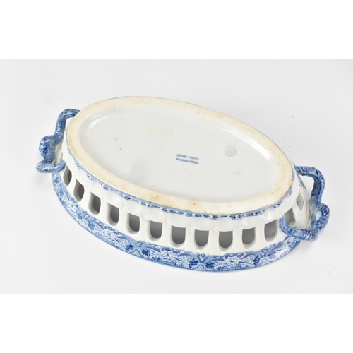 10 - A selection of early 19th century Masons blue and white earthenware, circa 1820, each transfer-print... 