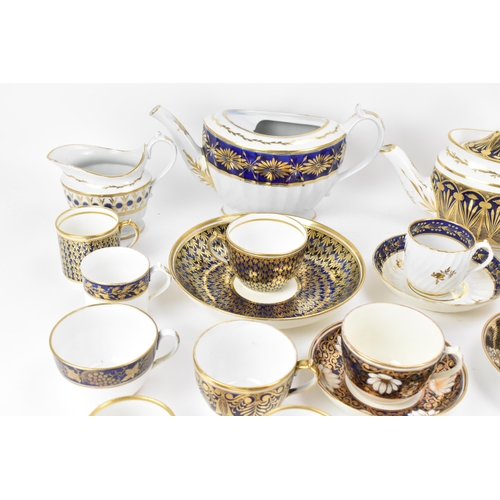 35 - A selection of early 19th century Masons tea ware to include teapots, sugar bowls, creamers, tea cup... 