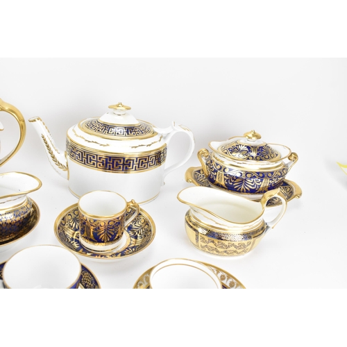 35 - A selection of early 19th century Masons tea ware to include teapots, sugar bowls, creamers, tea cup... 