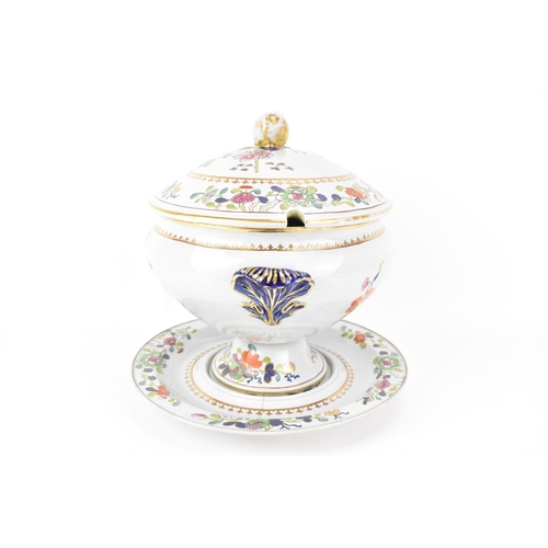 43 - An early 19th century Masons ironstone soup tureen, cover and stand, circa 1813-30, hand-painted wit... 