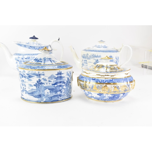 52 - Four 19th century Masons blue and white teapots and three sucrier pots with lids, each transfer-prin... 