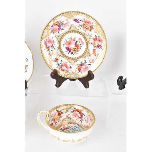 93 - A selection of four 19th century tea cups and matching saucers, to include a circa 1847-50 Chamberla... 