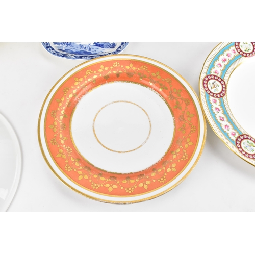 99 - A mimed lot of 19th century and later porcelain to include a Minton hand-painted plate with date mar... 