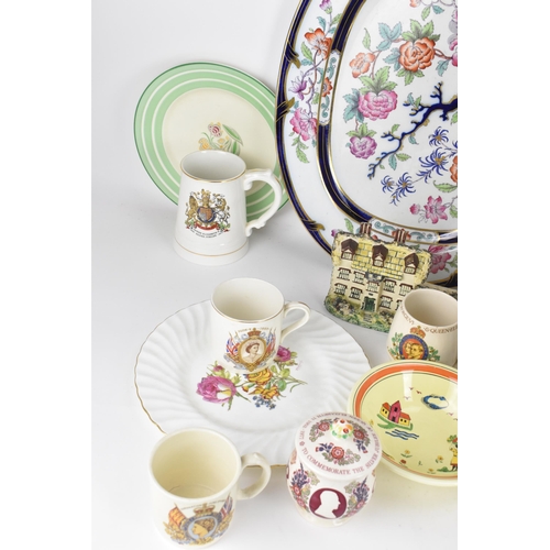 99 - A mimed lot of 19th century and later porcelain to include a Minton hand-painted plate with date mar... 