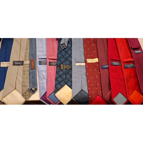 66 - A quantity of ties to include Liberty and Charles Tyrwhitt. Location: R1-3
If there is no condition ... 