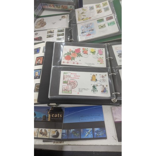 273 - ***THIS LOT HAS BEEN WITHDRAWN***A large quantity of postage stamps and First Day covers to include ... 