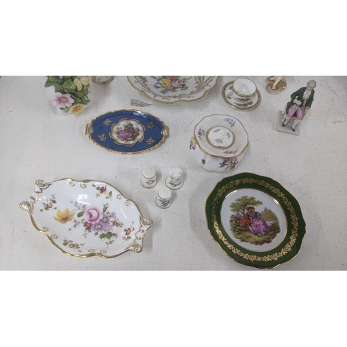 471 - Mixed collectables to include Meissen trinket pot, Capodimonte figures, Limoges small bowl, Royal Cr... 