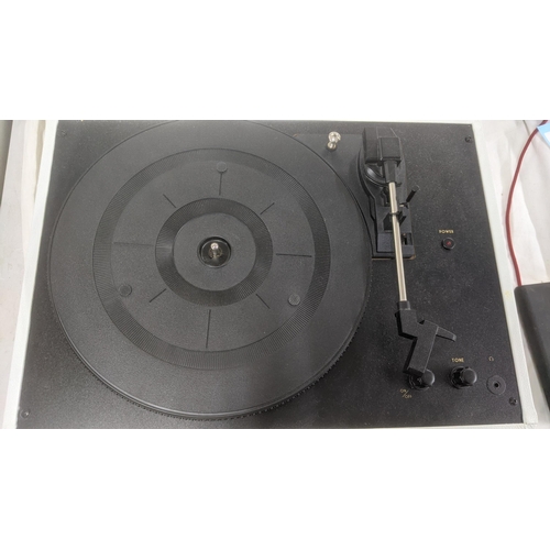 493 - Crossley turntable with brass bound corners Location: A3B
If there is no condition report shown, ple... 