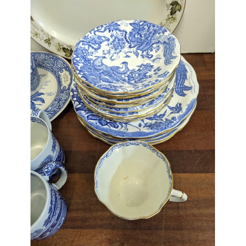 476 - A mixed lot of ceramics to Italian Spode Italian Blue, tableware's, other blue and white and Mason u... 