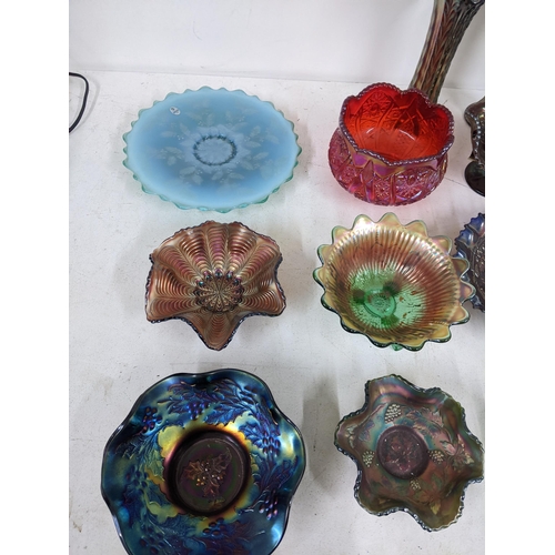 504 - A mixed lot of mostly carnival glass to include a red vase/bowl, an early 20th century opal glass bo... 