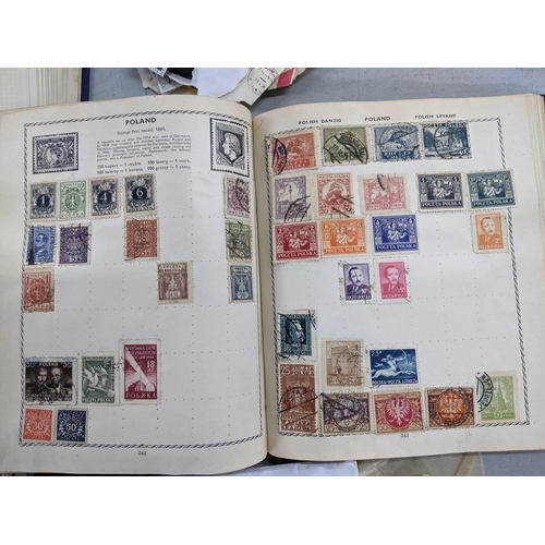 339 - Three 20th century stamp albums and various loose stamps from around the world to include China, Hon... 