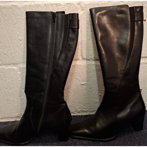 58 - Van Dal- A pair of ladies black leather Andorra boots with side zip fastening, UK size 6.5 with orig... 