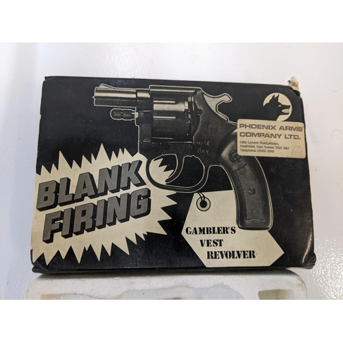 136 - A Gambiers vest revolver blank pistol Location: A2M 
If there is no condition report shown, please r... 