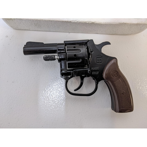 136 - A Gambiers vest revolver blank pistol Location: A2M 
If there is no condition report shown, please r... 