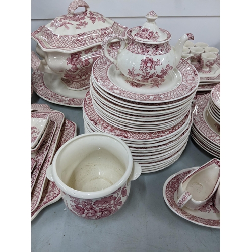 16 - A large collection of Masons Stratford red and white patterned dinner service to include: lidded tur... 