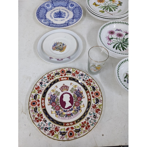 22 - Portmerion Botanical gardens dinner plates, side plates, bowls, a teapot, napkin rings, also to incl... 