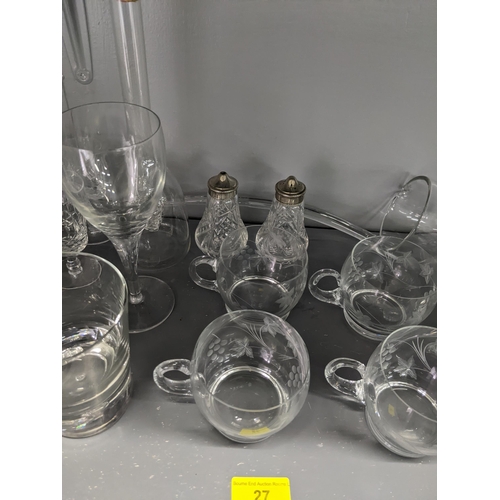 27 - A large selection of glassware to include some crystal, wine glasses, tumblers and other items
Locat... 