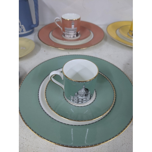 30 - Wedgwood to include The Grand Tour collection and some blue jasperware
Location: 1.5
If there is no ... 