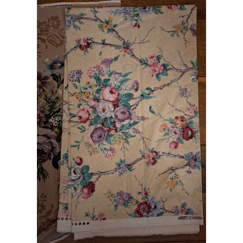 95 - A quantity of vintage fabric remnants to include a narrow width Sanderson 'Cameo Rose' cotton fabric... 