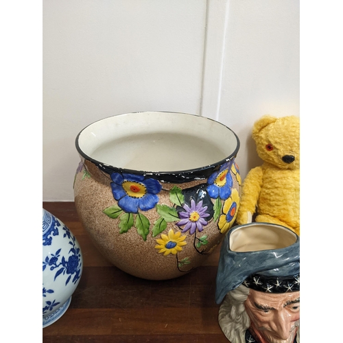 240 - Ceramics to include a Chinese blue and white bottle vase, Royal Doulton character jugs, a Chad Valle... 